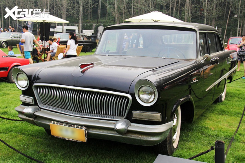 红旗轿车发展史 一同回顾“国车”变迁