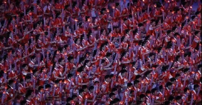 超多震撼画面！这场演出中的10个场景，和孩子一起珍藏吧！休闲区蓝鸢梦想 - Www.slyday.coM