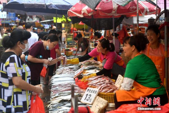 商务部：保障汛期生活必需品市场平稳运行