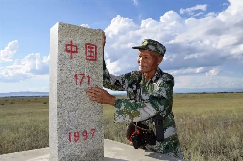 【天山时评】这才是红毯上最闪亮的星
