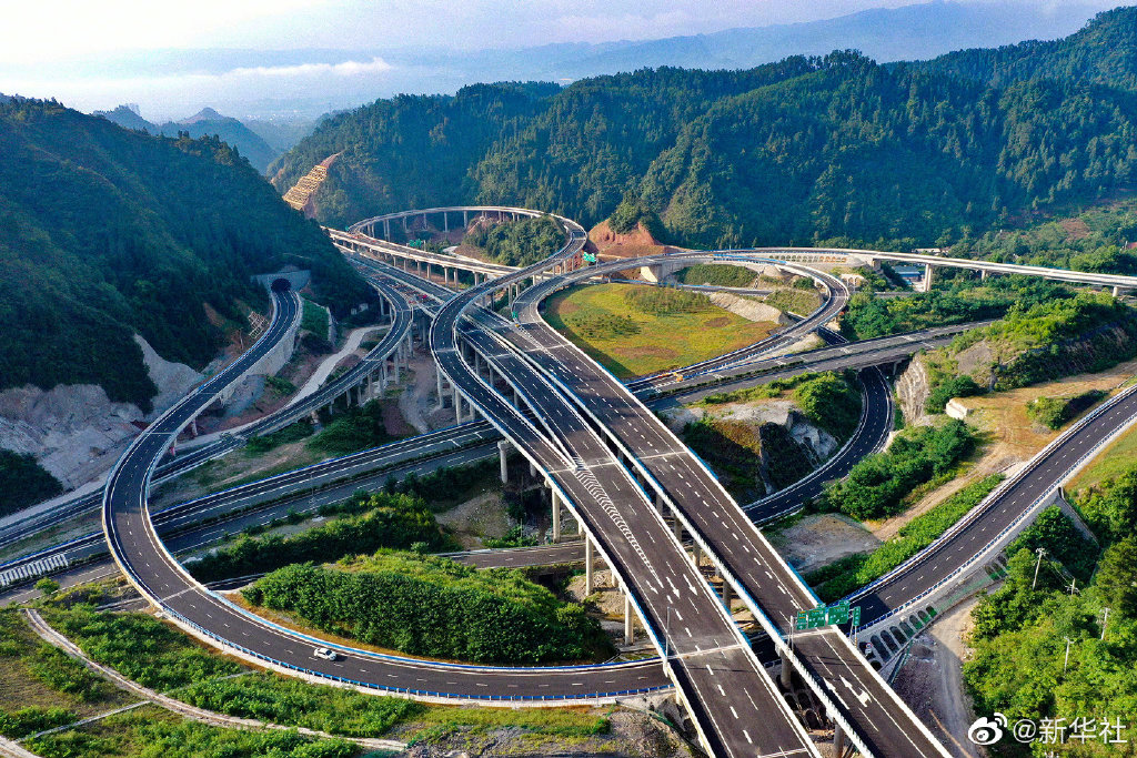 贵州遵余高速正式通车
