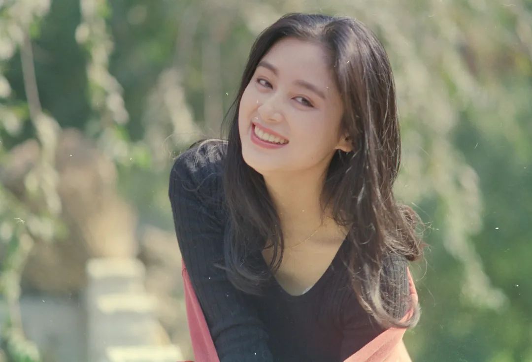 30年前没有精修,她们的美也没重过样|陈红_新浪新闻