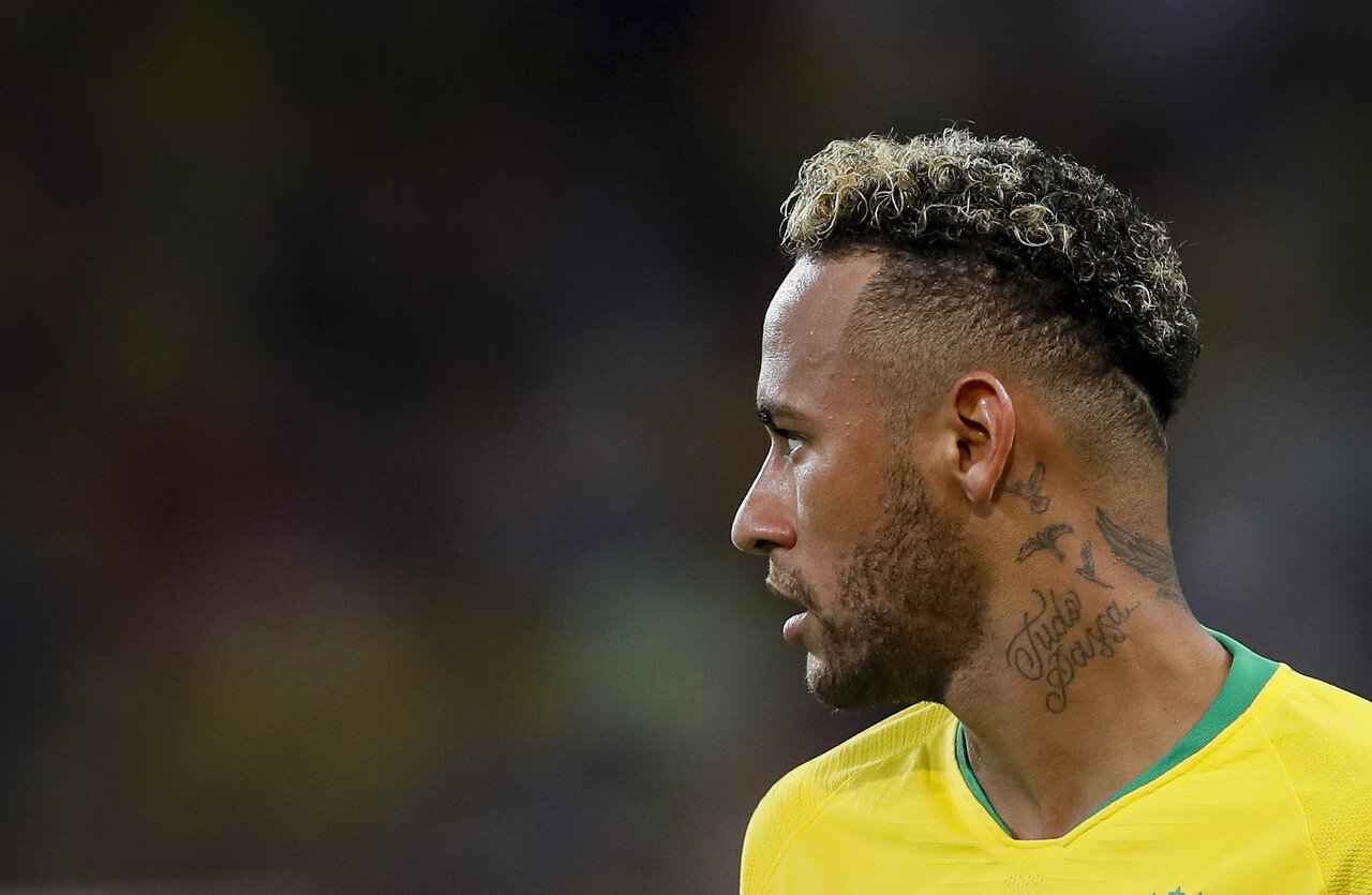 内马尔:热苏斯做那个动作是因没看到对手 我们在逆境中取得胜利