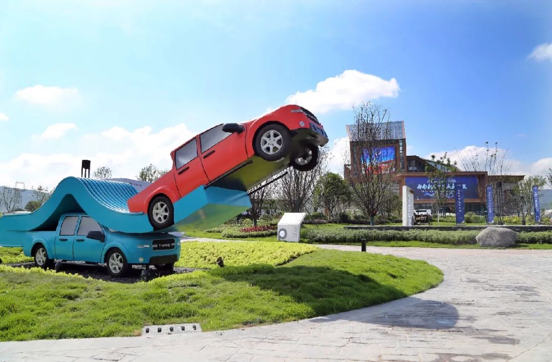 重庆汽车公园环境&nbsp; 雷键 摄