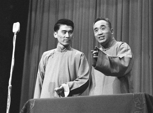 他是侯宝林刘宝瑞的重要合作者,一生平易近人,拿自己当老百姓