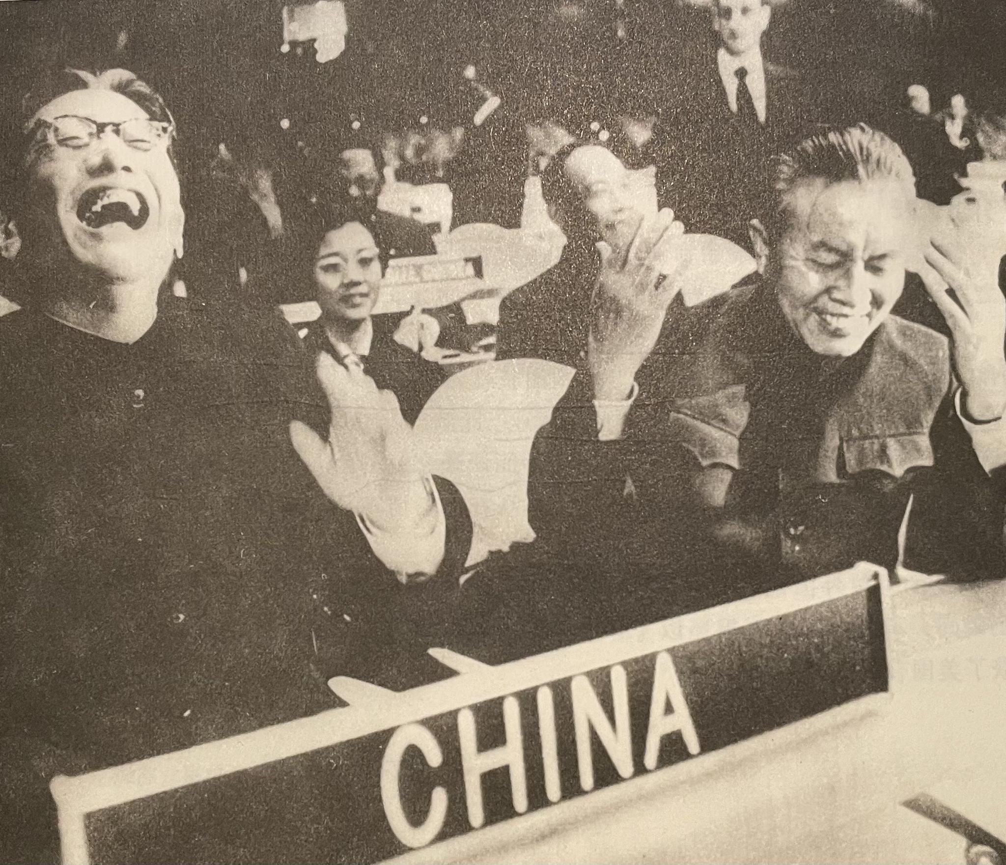 红色外交家乔冠华:仰头大笑,为外交成就定格|中国_新浪新闻