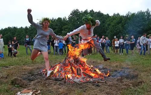 【7.05津早相会】我国空间站阶段航天员首次出舱活动丨我市持续开展校外培训机构监督检查休闲区蓝鸢梦想 - Www.slyday.coM