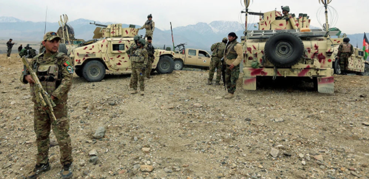 外媒：塔利班占领阿富汗多个重镇，数百政府军人员逃往邻国