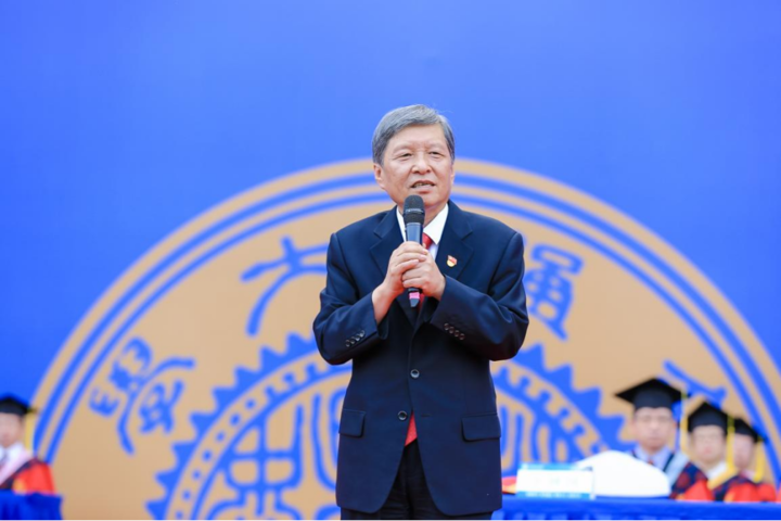 清华大学|毕业典礼_新浪新闻