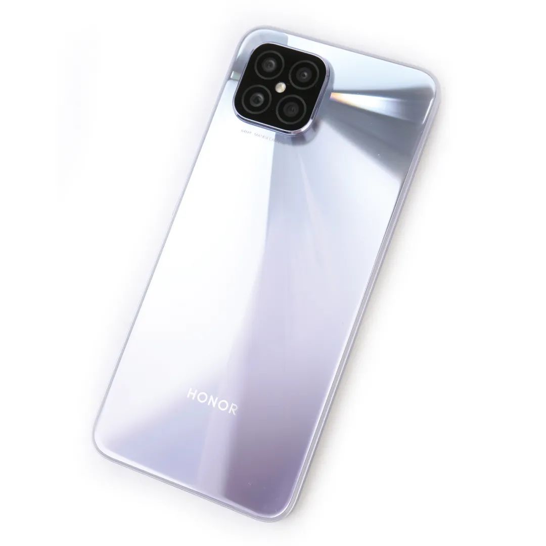 66w快充的轻薄之作荣耀play5手机