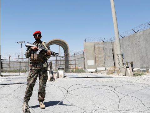 ��������ʿ���ڰ͸���ķ��܊���صĴ��T���l��