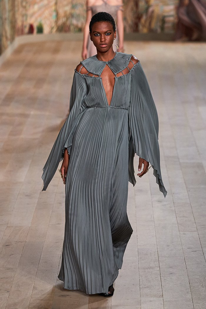 图片来源：Vogue