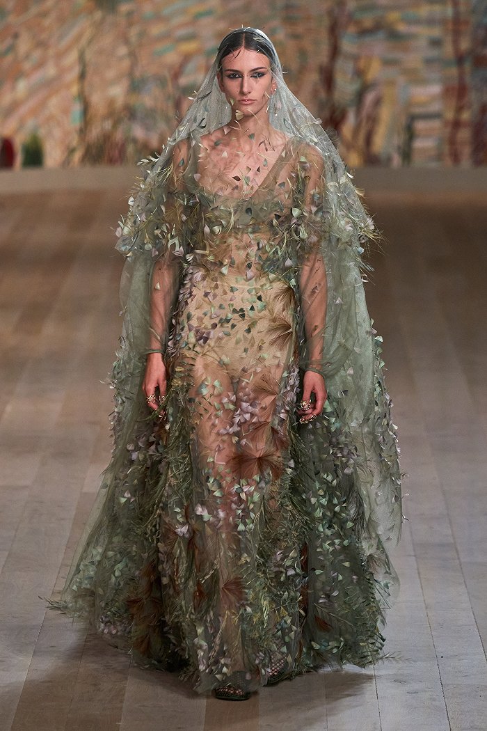图片来源：Vogue