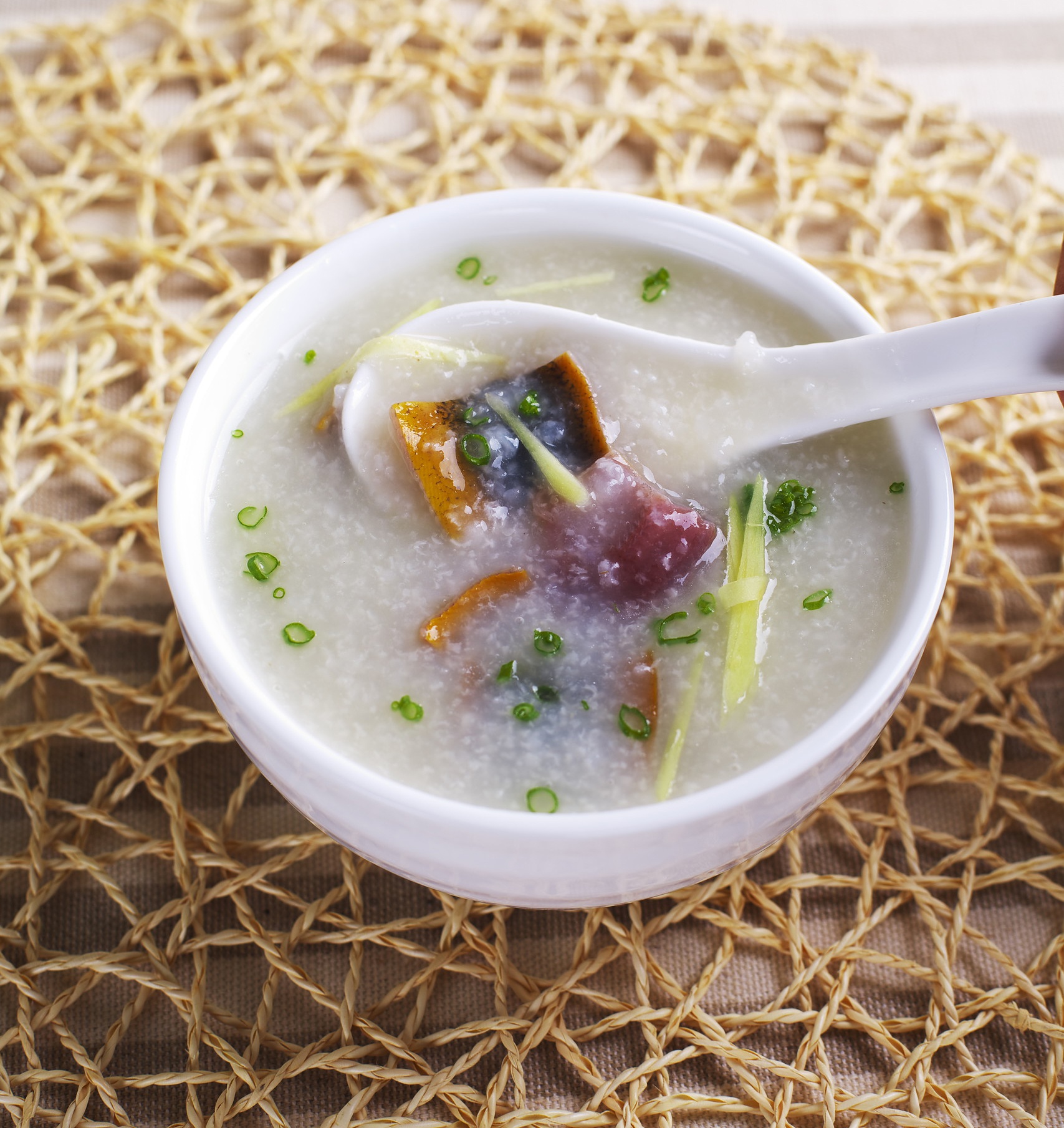 下厨房|小暑黄鳝赛人参,细腻鲜嫩绝一味|锅_新浪财经_新浪网