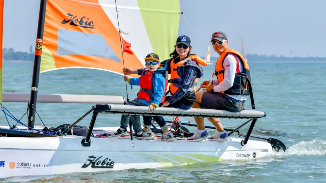 两项大众体育活动落地,青岛市民均可报名参加【乐动青岛全民欢乐跑】