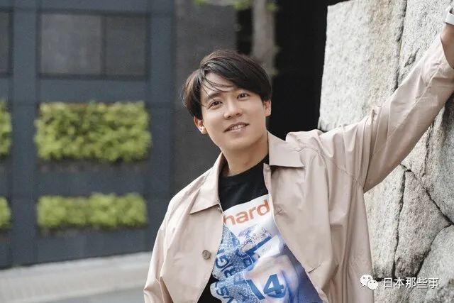 小出惠介复出主演 酒癖50 此前强迫少女饮酒 手机新浪网 小出惠介复出主演 酒癖50 此前强迫少女饮酒 手机新浪网