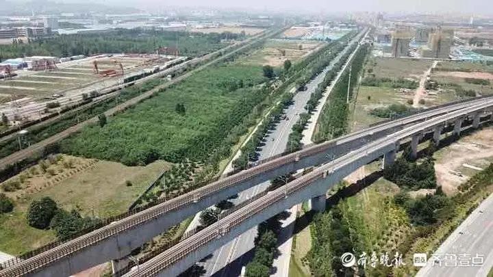 城区至机场快速路,起步区至济阳至商河快速路,黄河南岸滨黄大道快速路