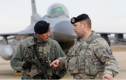 韩国人被激怒，驻韩美军酒后逃逸，肇事者竟安然无恙回到美军基地休闲区蓝鸢梦想 - Www.slyday.coM