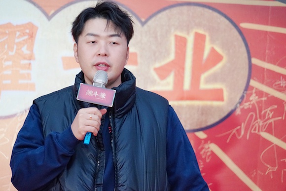 杜海涛火锅店被责令停业转发致歉声明后网友更怒了