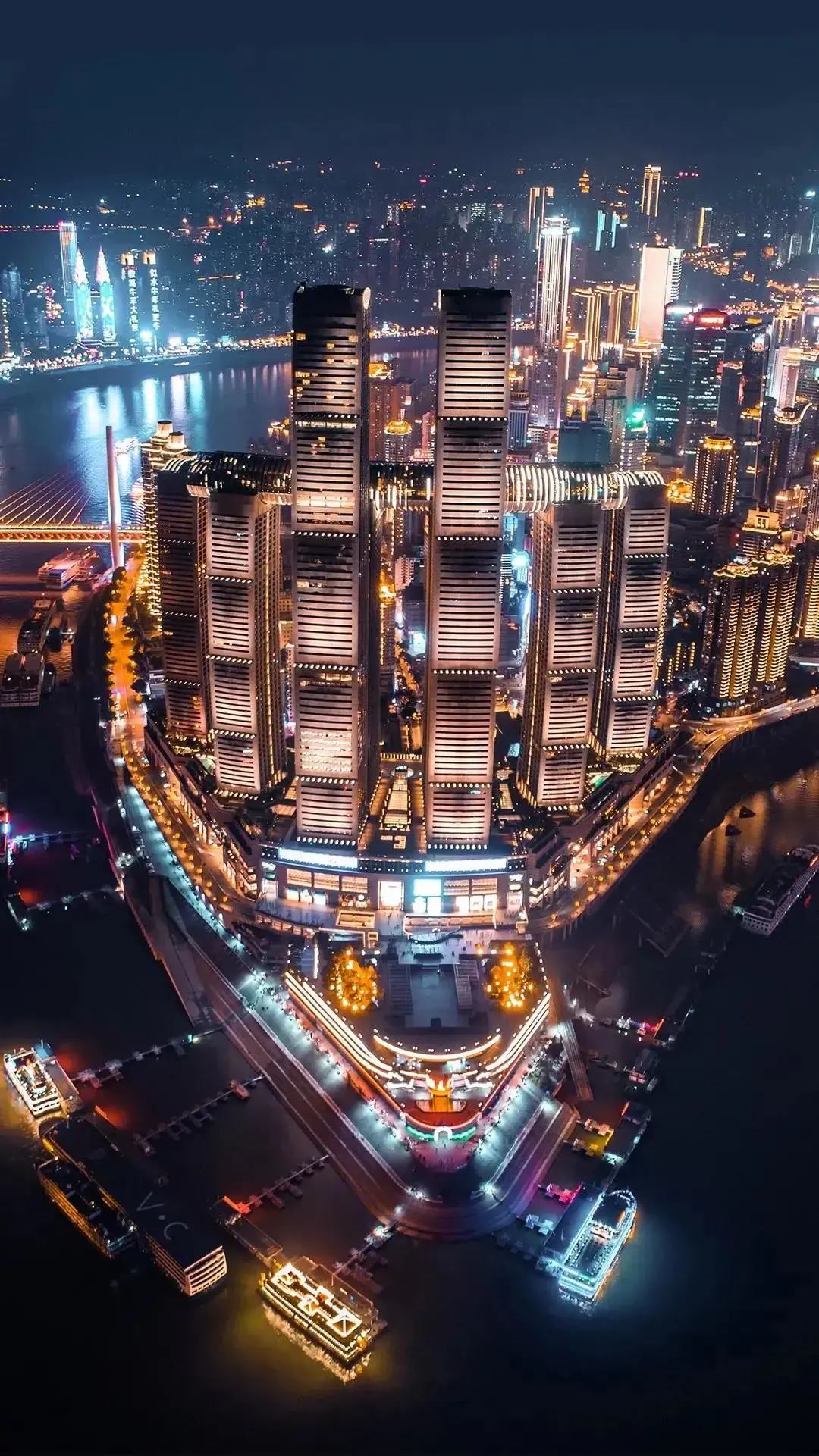 重庆朝天门夜景.张坤琨 摄