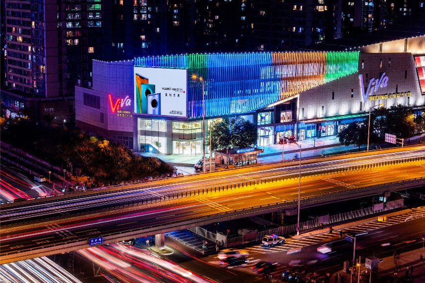 老旧的城中村蜕变为27万㎡的超大型城市综合体"广州富力东山新天地"