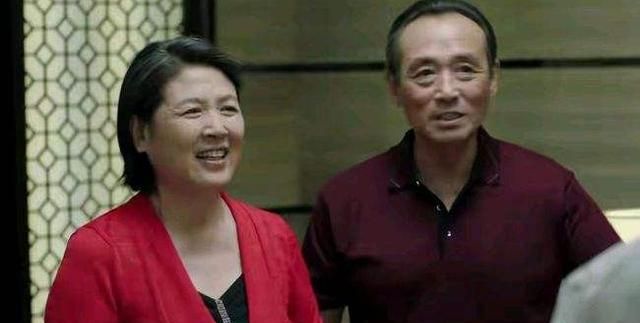和亲家母同居两年后，大爷要求散伙：她很满足，我却崩溃了休闲区蓝鸢梦想 - Www.slyday.coM