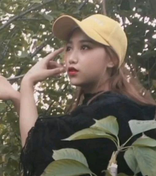 靠卖惨一年狂吸百万粉丝，凉山孟阳人前村姑人后名媛，形象崩塌了休闲区蓝鸢梦想 - Www.slyday.coM