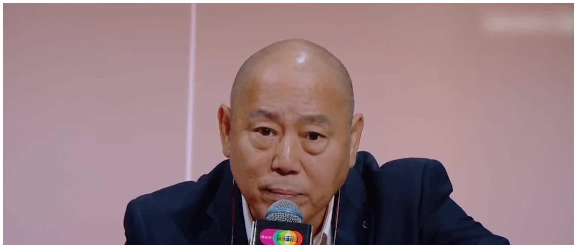 李成儒娶了小自己18岁的史依弘,没多久就说对方不检点,无奈离休闲区蓝鸢梦想 - Www.slyday.coM 李成儒娶了小自己18岁的史依弘,没多久就说对方不检点,无奈离休闲区蓝鸢梦想 - Www.slyday.coM