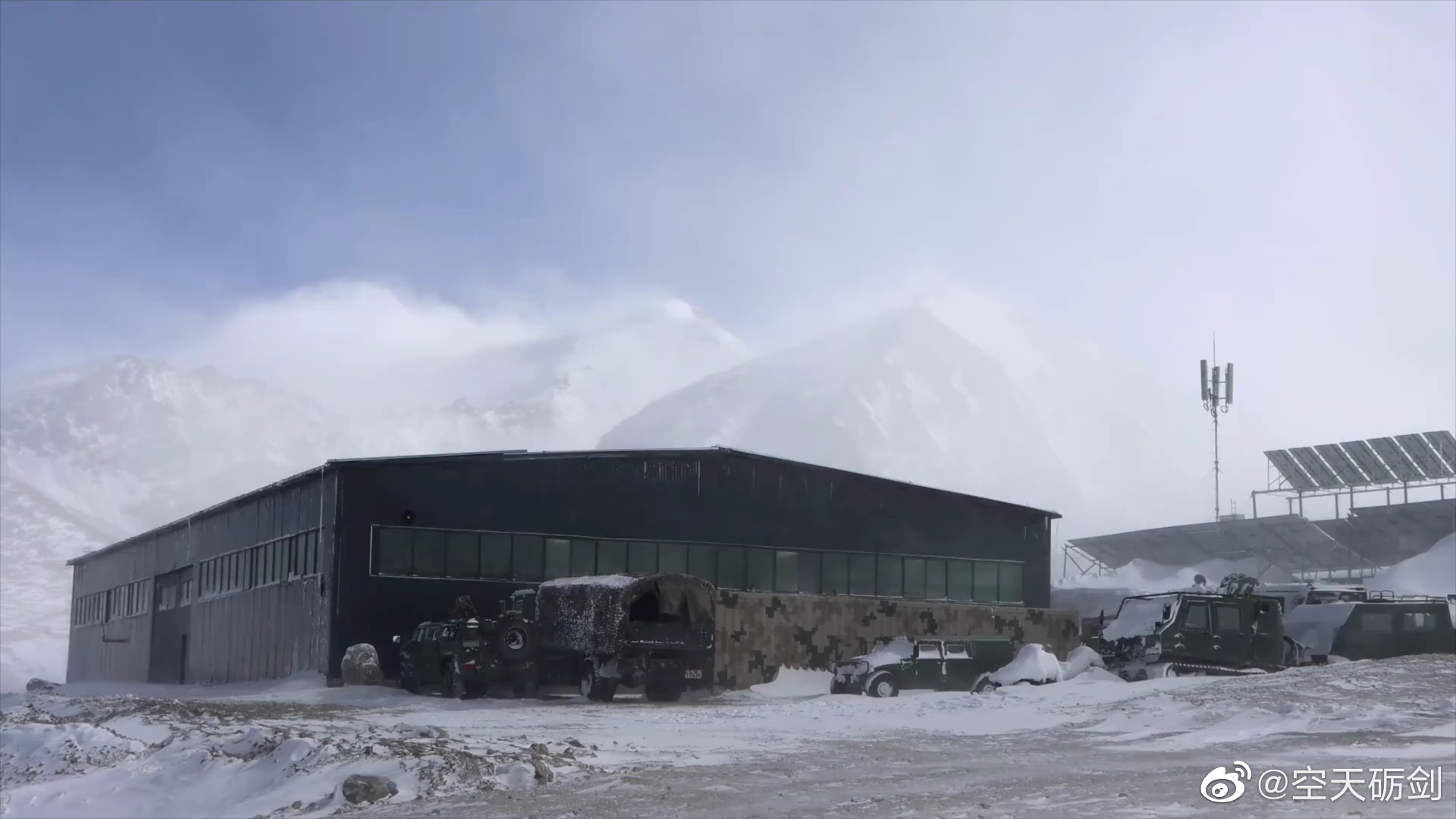 全军海拔最高的驻兵点5592观察哨的战士|观察哨|全军|海拔_新浪新闻