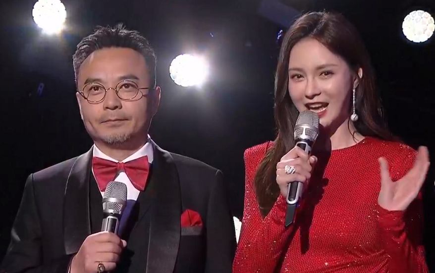 歌手走音，节目后调，人海战术，湖南卫视跨年晚会槽点不断！休闲区蓝鸢梦想 - Www.slyday.coM