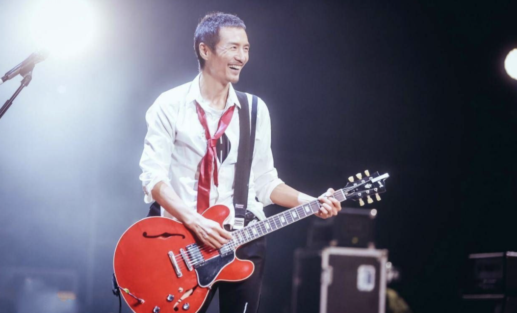 DNA动了,2022跨年晚会大湾区哥哥唱的歌,梦回港圈的巅峰时代休闲区蓝鸢梦想 - Www.slyday.coM DNA动了,2022跨年晚会大湾区哥哥唱的歌,梦回港圈的巅峰时代休闲区蓝鸢梦想 - Www.slyday.coM