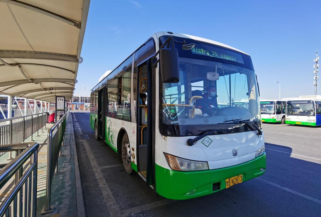 青岛公交305路退出舞台 35路上线迎接新年|地铁|青岛市|重庆市_新浪