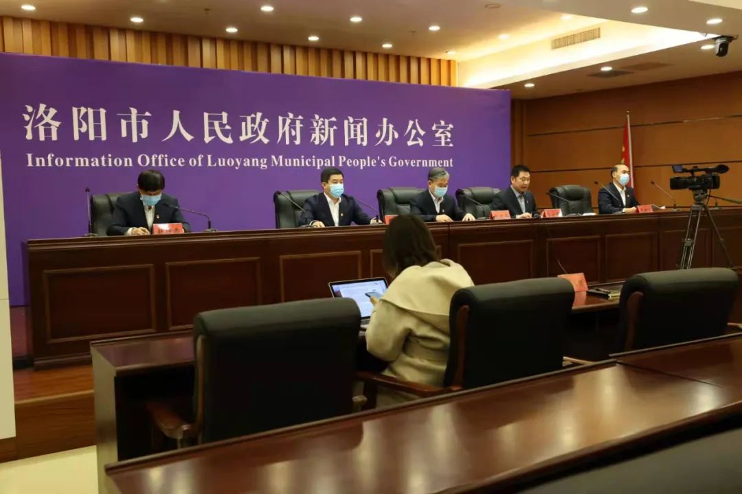 河南一地又发现4名初筛阳性病例，8人轨迹公布！休闲区蓝鸢梦想 - Www.slyday.coM