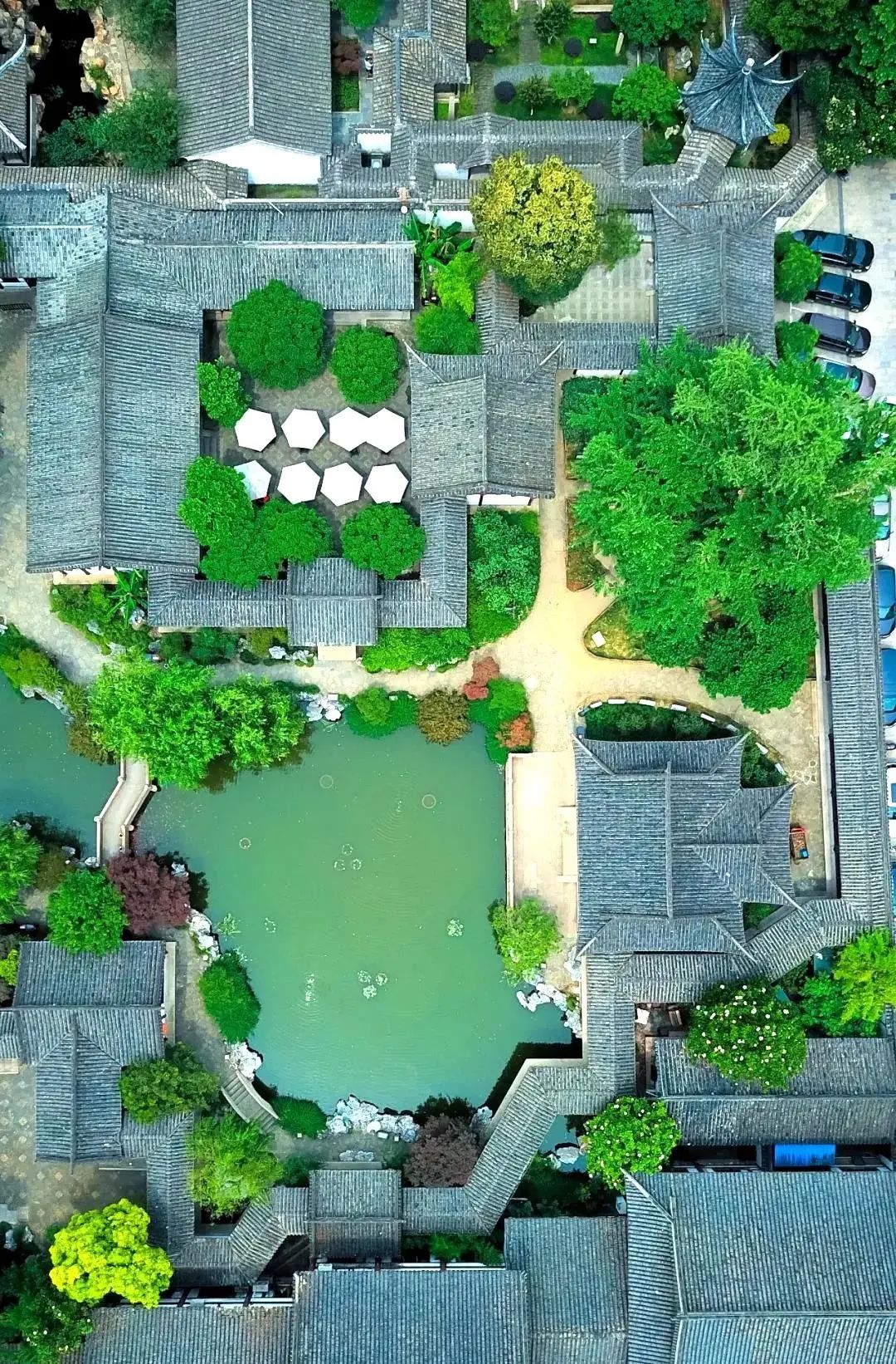 常熟曾赵园为两所园林的合称,即曾园和赵园.