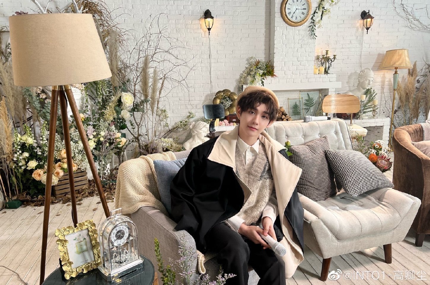 温柔帅气的小九新的一年高卿尘继续冲冲冲呀