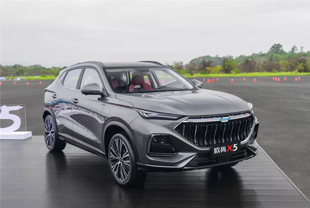 不怂合资，今年卖得最火的5款国产车，月销均过万