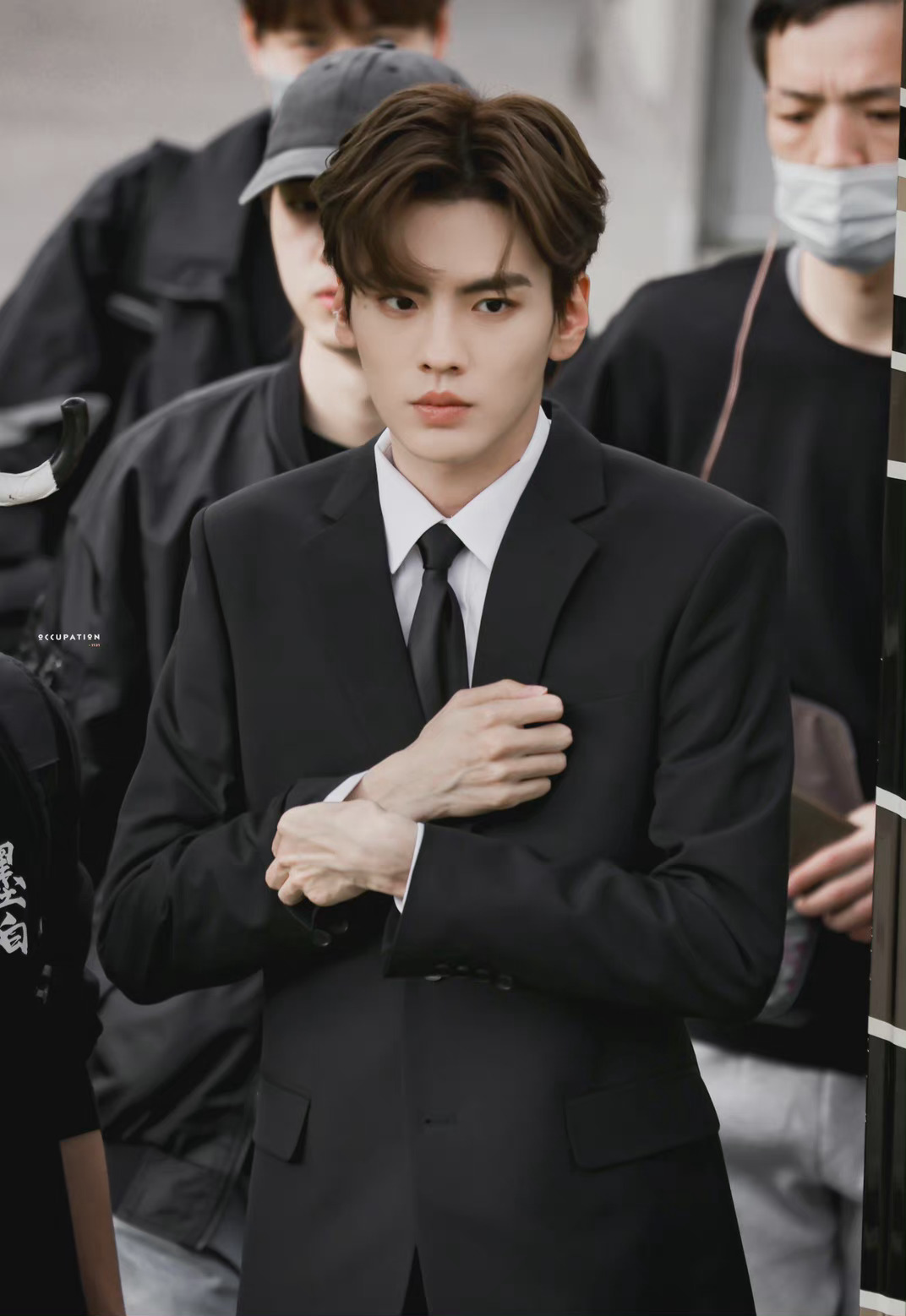 毕雯珺墨白饭拍路透贵公子既视感