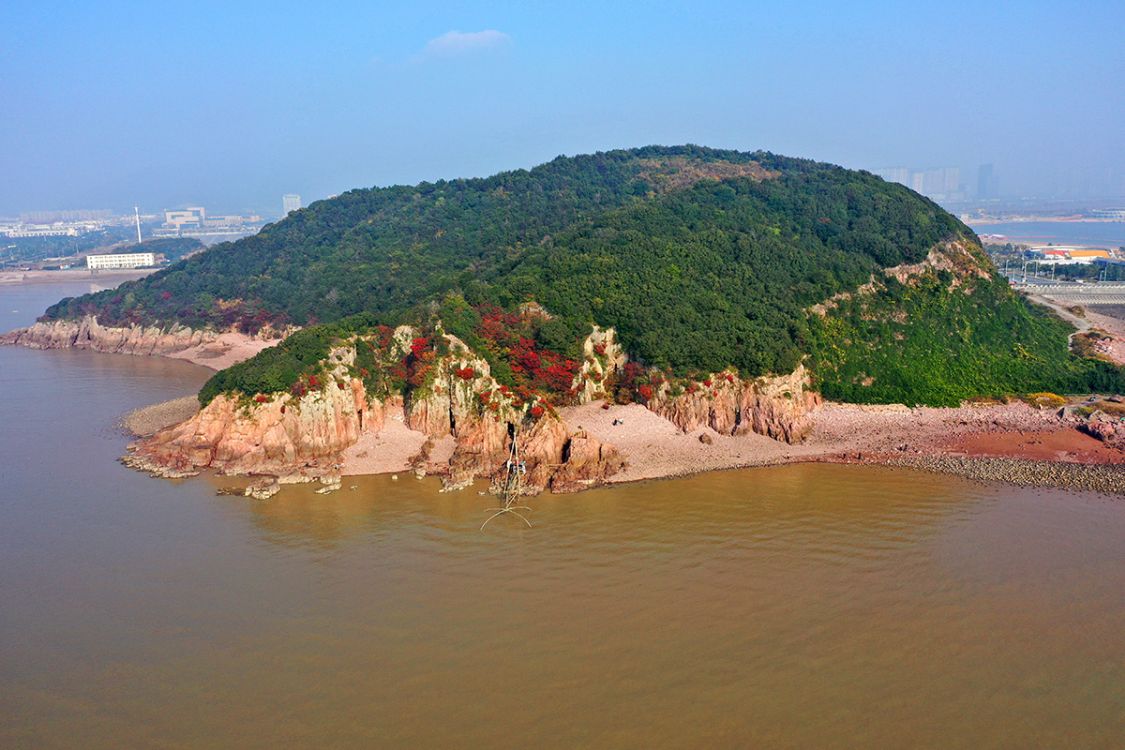 洋沙山景区关闭逾六年荒草萋然何时去回忆一下青春