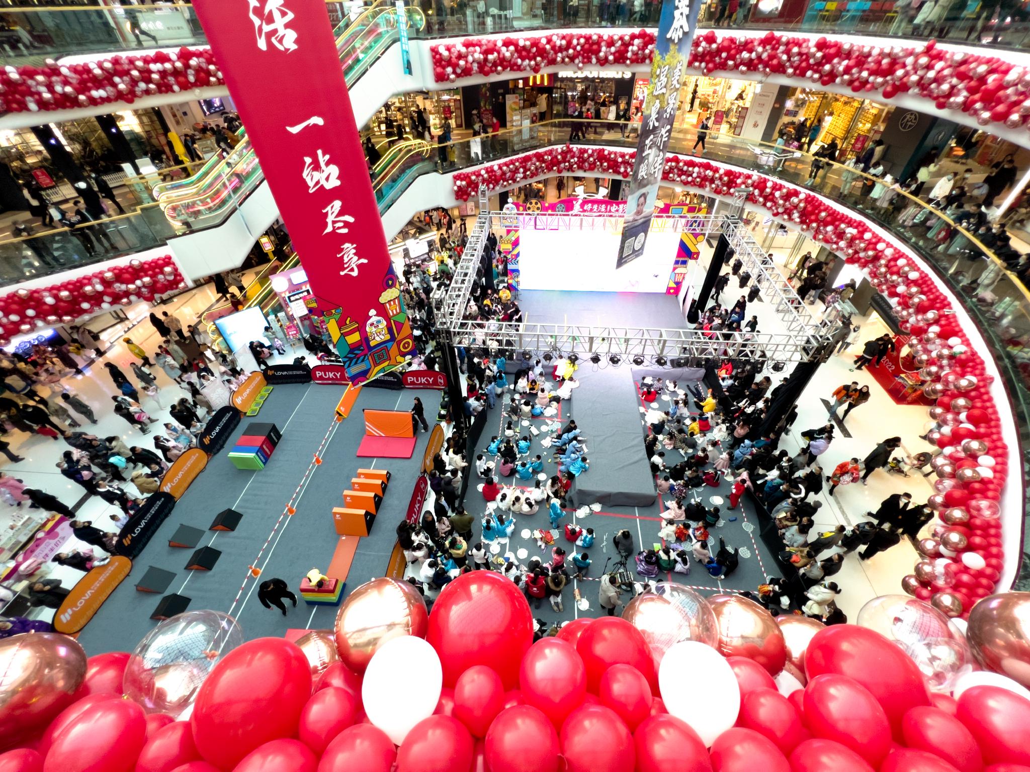 元旦小长假:太原商场人潮攒动|人潮|商场|元旦小长假_新浪新闻