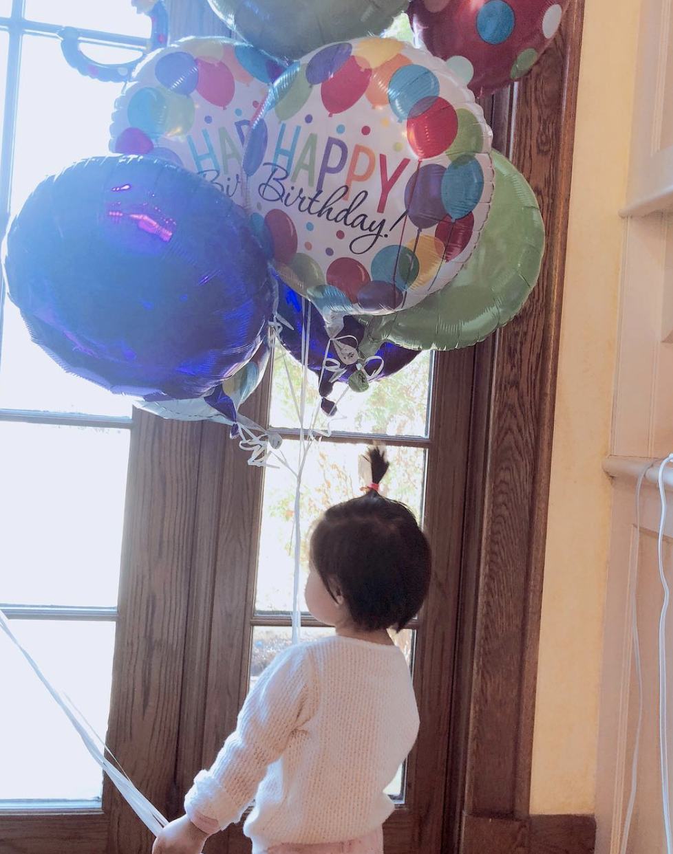 章泽天新年第一天晒登山照,刘强东视角下笑容明媚,身材超赞休闲区蓝鸢梦想 - Www.slyday.coM 章泽天新年第一天晒登山照,刘强东视角下笑容明媚,身材超赞休闲区蓝鸢梦想 - Www.slyday.coM