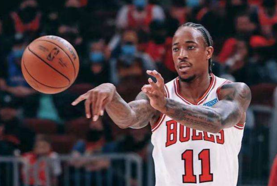 三分绝杀后又三分绝杀！75年NBA没人做到的神迹，被德罗赞实现了休闲区蓝鸢梦想 - Www.slyday.coM