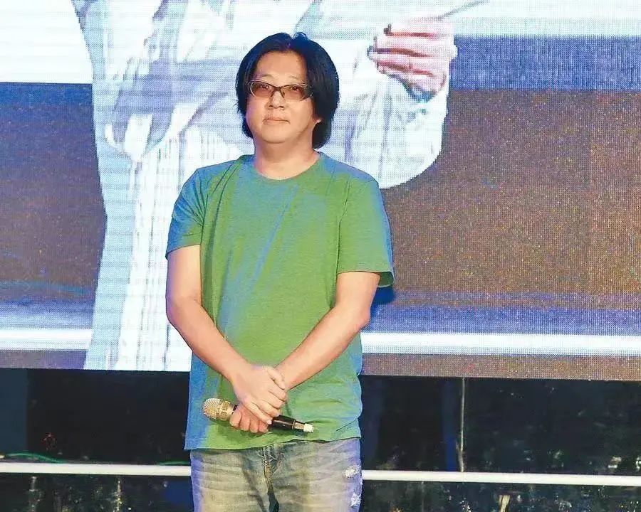 袁惟仁被医生判定为植物人！曾婚内出轨、欠债还不管小孩，渣男现世报罢了…休闲区蓝鸢梦想 - Www.slyday.coM