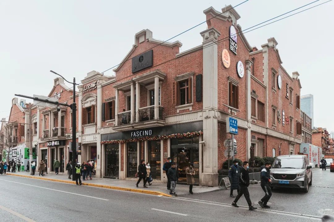 沉浸式感受海派文化,在潮流地标丰盛里迎接新年!|青花瓷|海派|地标_新