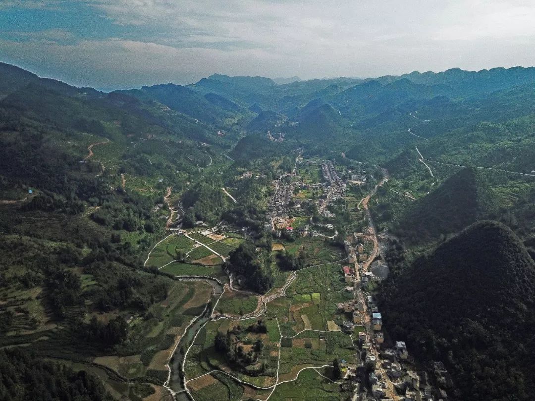 山与城丨深山里的“十万屋基”：带你探寻重庆首个乡村遗址公园
