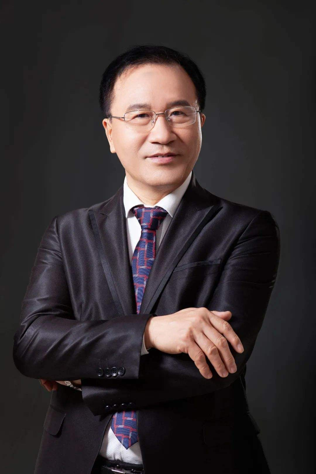 邓子新院士合成生物学将助力颠覆重大品种的合成工艺打破国外垄断