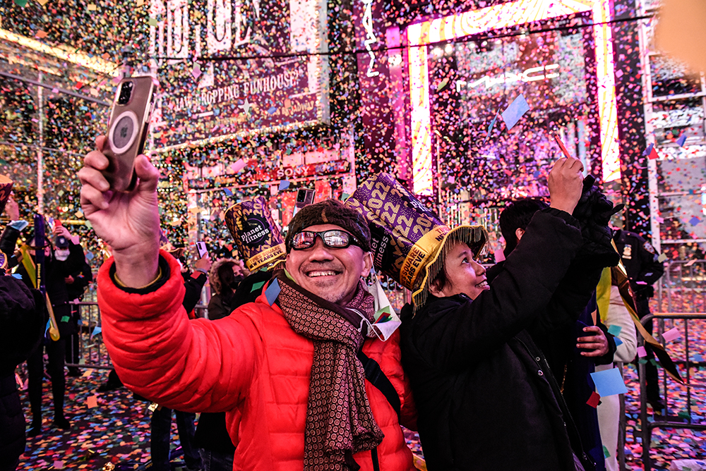 早安世界2022你好全球多地花式迎接新年