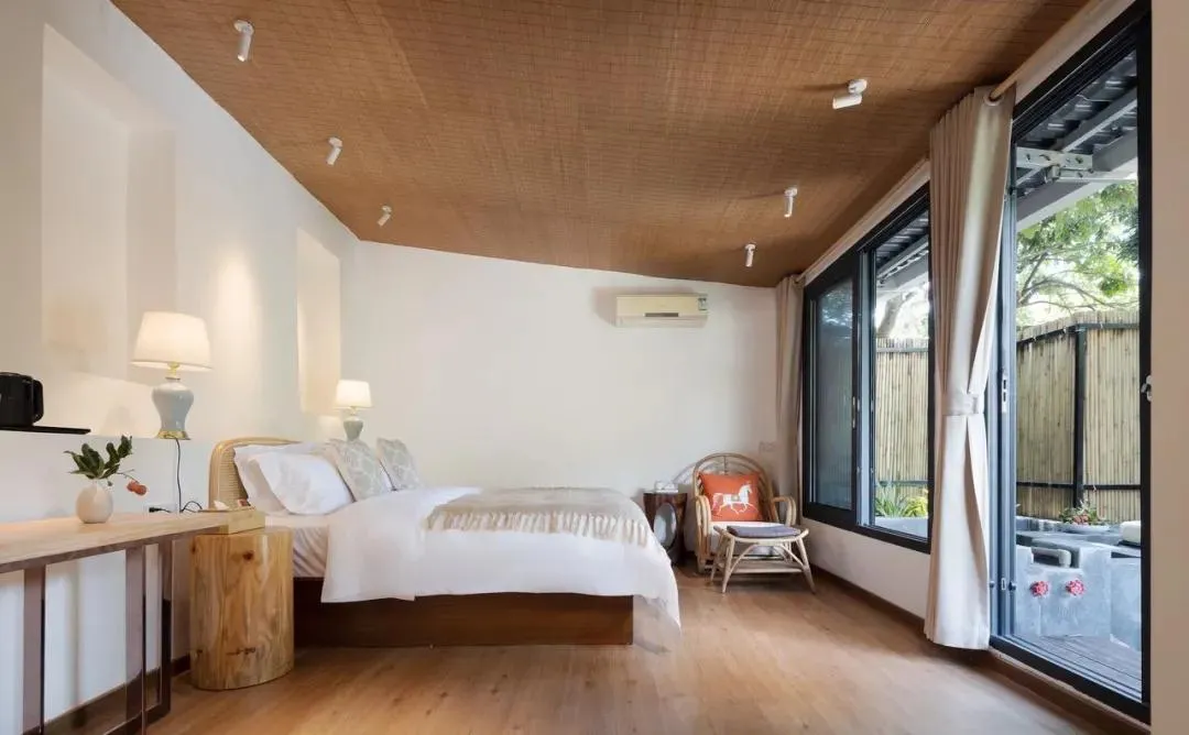 广州新开童趣稻田秘境里泳池民宿李子柒式避世度假丨荔下田边