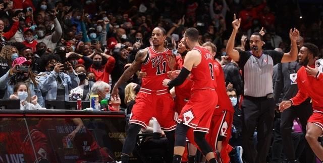 字母哥35+16+10，德罗赞再演神迹绝杀奇才，爵士4人20分不敌库里休闲区蓝鸢梦想 - Www.slyday.coM