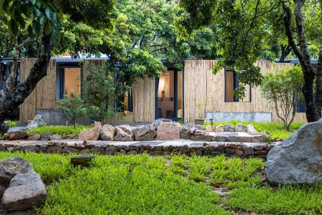 推荐这家从化新开的田园泳池民宿那么这个童趣稻田果园秘境超合适你