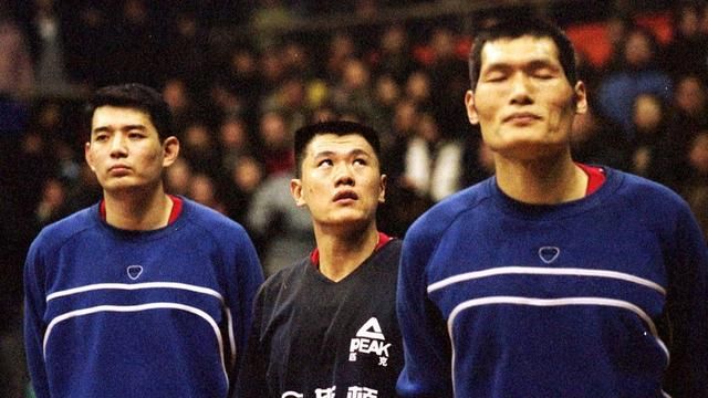 刘铁场上的拼命三郎与巩晓彬成路人现任南京同曦主教练